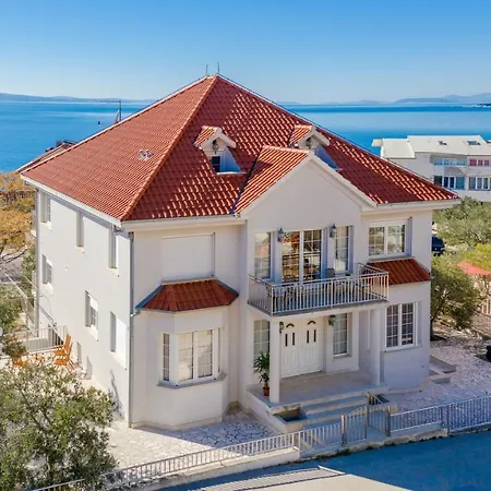 Omis Dream House Exterior photo